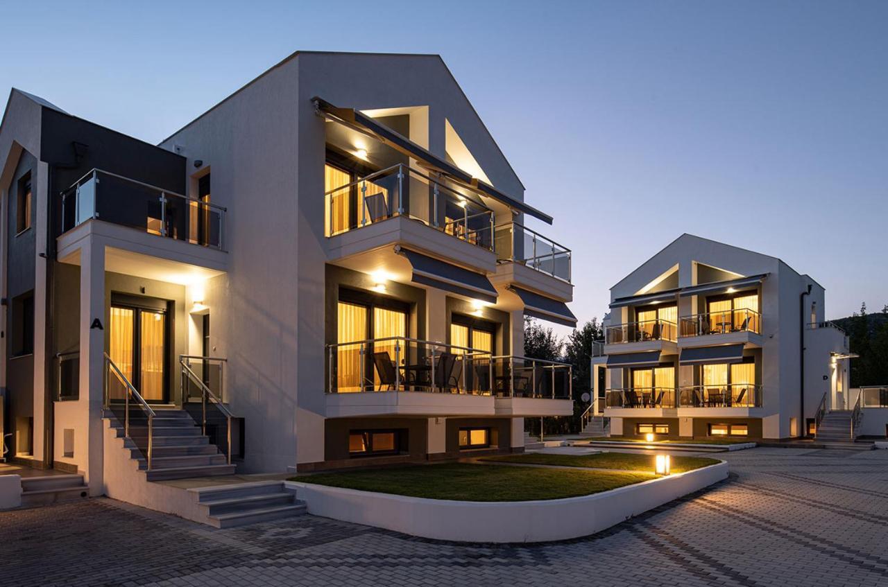 The Black Pearl Villas Kalamítsion Exteriör bild